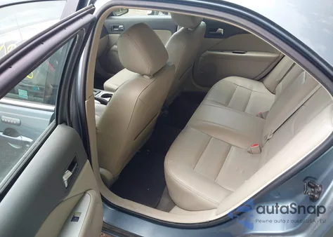 2011 Ford Fusion Hybrid z USA, uszkodzony, nr VIN 3FADP0L37BR302056